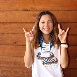 Meet your Posher, Catherine